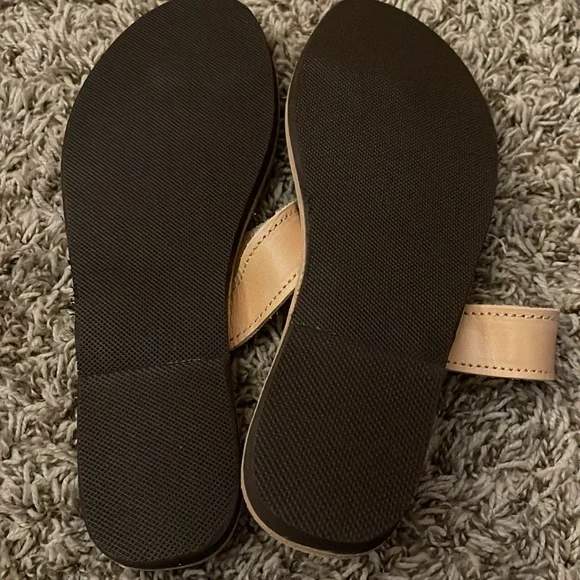 Classic Greek Sandals - Picture 6 of 6